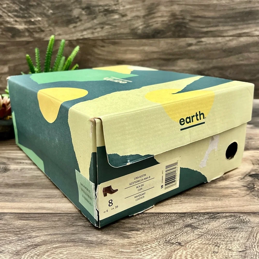 NIB Earth Lina Austin Notched Heeled Low Cut Leather Bootie Mahogany 8M - Picture 10 of 12